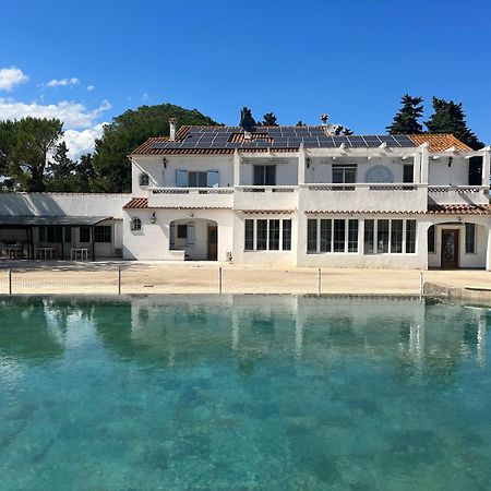Grand Tamaris Hosting Bed and Breakfast Arles Buitenkant foto
